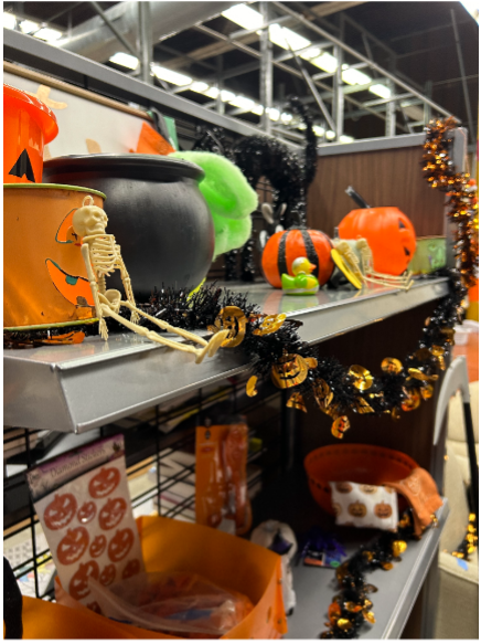 Guide to a Sustainable Halloween: Closing the Loop on Halloween Essentials