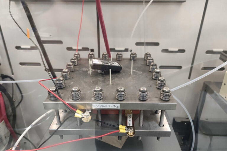 Inexpensive materials transform waste carbon into energy-rich compounds